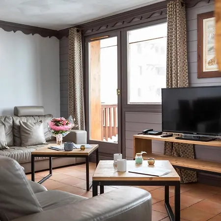 Hotel apartamentowy Des Neiges Plein Sud