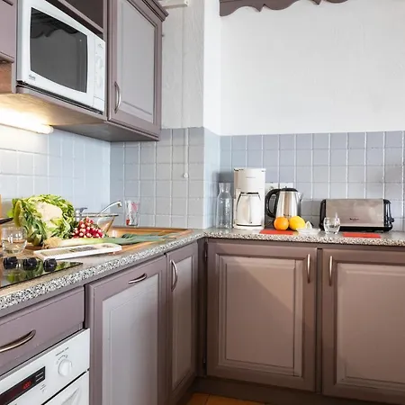 Des Neiges Plein Sud Hotel apartamentowy 4*