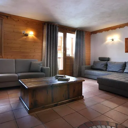 Hotel apartamentowy Des Neiges Plein Sud 4*