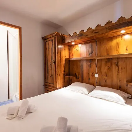 尼日普伦苏公寓式酒店 瓦托伦斯